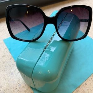 Tiffany sunglasses black with silver hardware